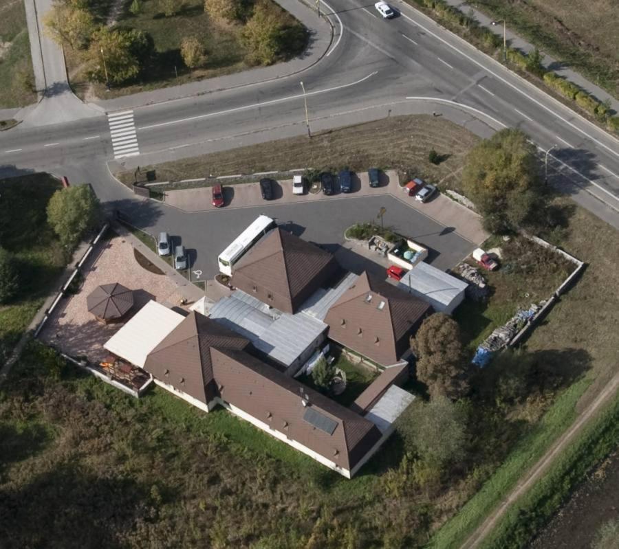 Penzion Almada Zvolen Extérieur photo