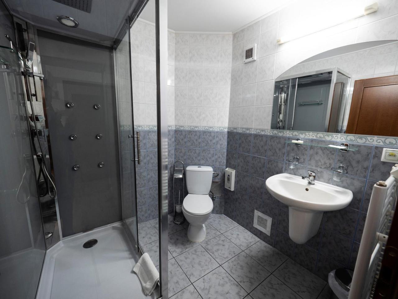 Penzion Almada Zvolen Extérieur photo